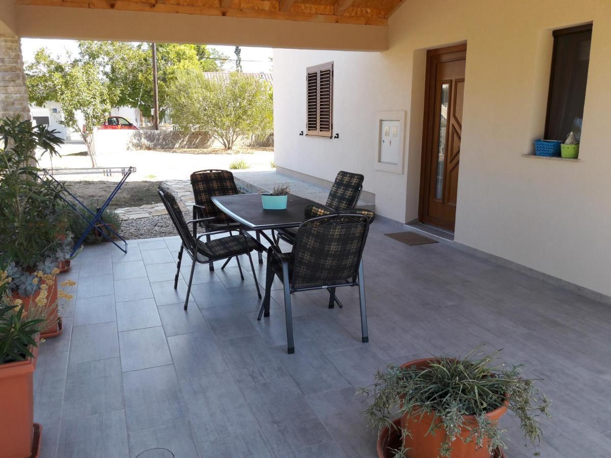 ורסי Apartmani Predovan מראה חיצוני תמונה